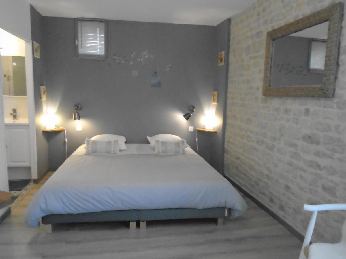 La Colombe Villa Formigny ภายนอก รูปภาพ