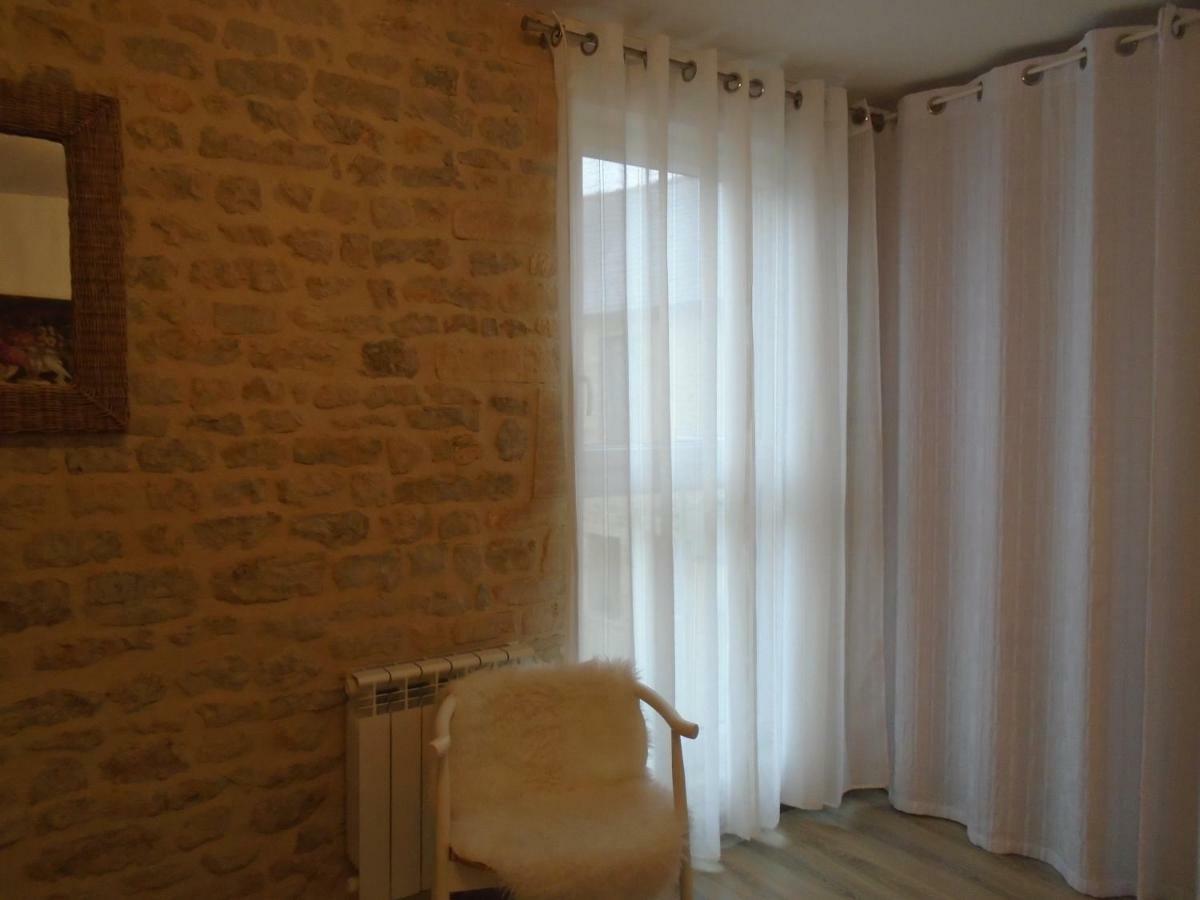 La Colombe Villa Formigny ภายนอก รูปภาพ
